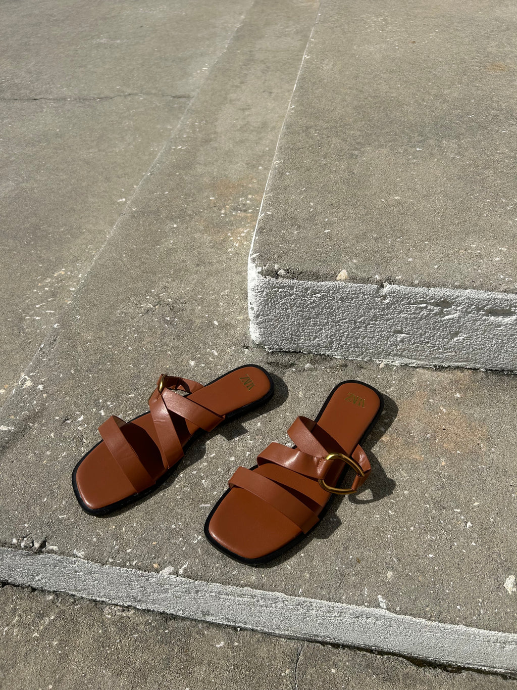 Almafi Coast (brown)