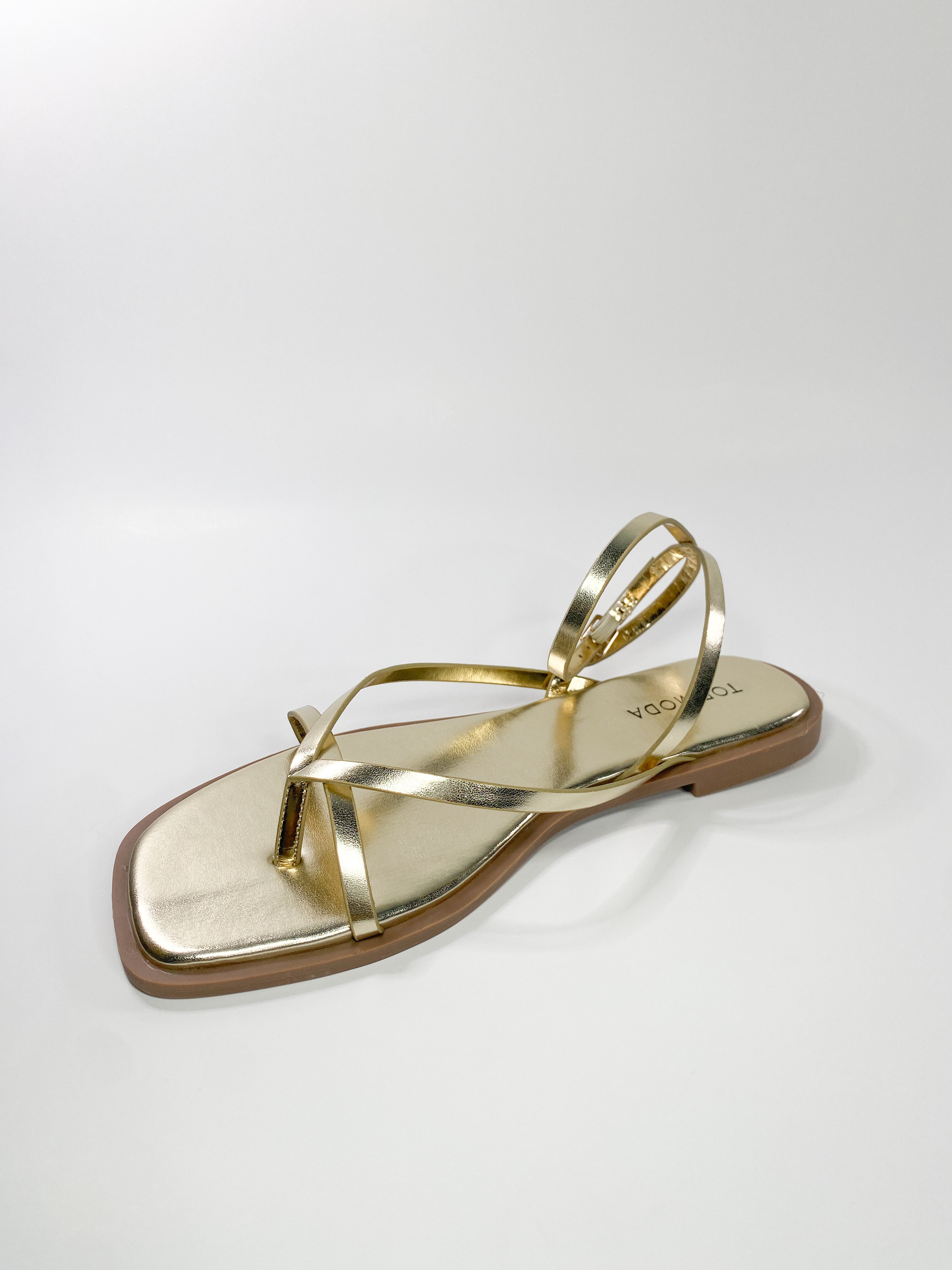 GOLD METALLIC STRAPPY FLATS