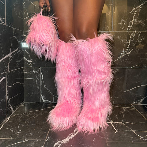 Furry Boot Sets (pink)